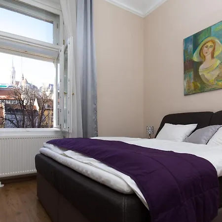 Elegant With Buda Castle View